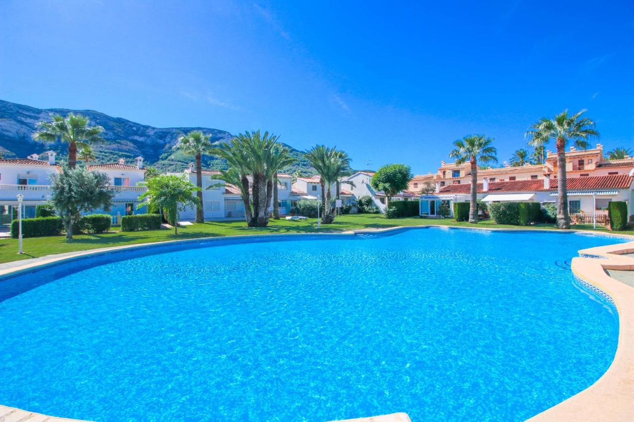 Вілла Residencial El Cortijo Денія Екстер'єр фото